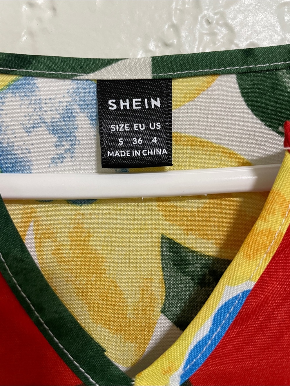 SHEIN Colorful Tropical Print V-Neck Top — Red, Yellow, Blue, Green - Picture 2 of 7